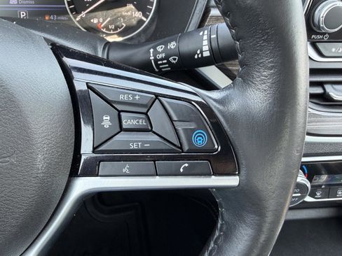 Used 2022 Nissan Altima 2.5 SL FWD image 18