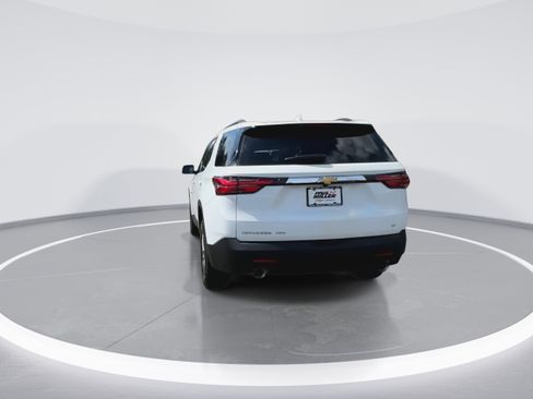 Used 2022 Chevrolet Traverse LT w/ LPO, Floor Liner Package image 3