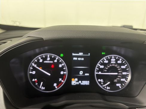 Used 2024 Subaru Crosstrek 2.0i Premium image 26