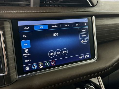 Used 2021 GMC Yukon Denali w/ Denali Premium Package image 14