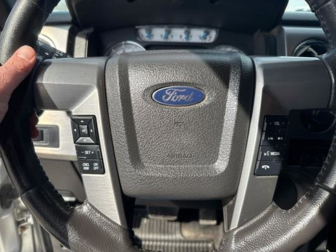 Used 2014 Ford F150 Limited image 18
