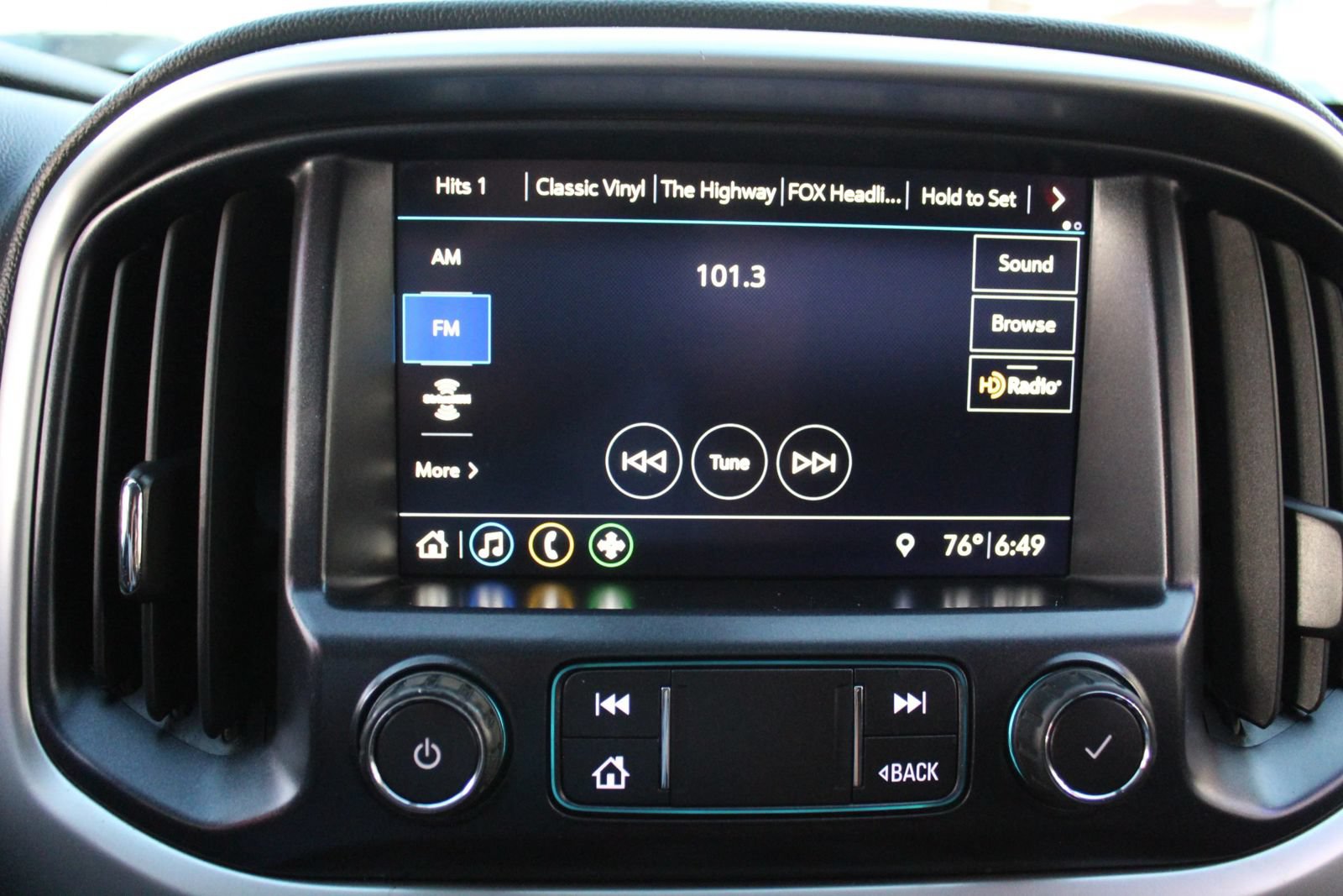 Used 2020 Chevrolet Colorado LT RWD image 18