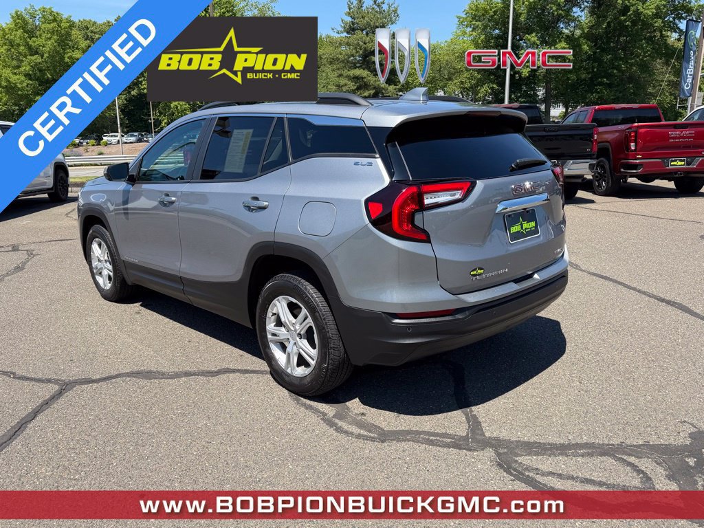 Certified 2023 GMC Terrain SLE w/ Driver Convenience Package AWD/4WD image 4