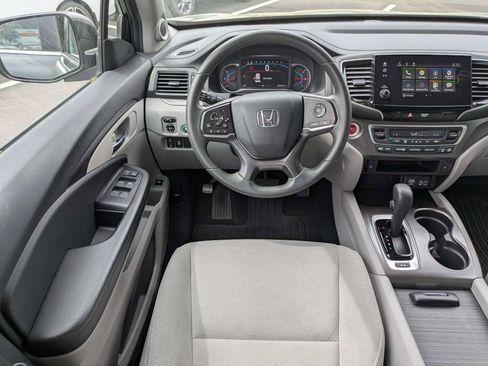 Used 2020 Honda Pilot EX image 22