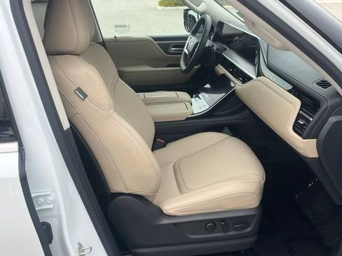 Certified 2026 INFINITI QX80 Pure w/ Cargo Package RWD image 8