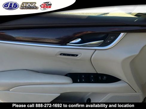 Used 2016 Cadillac XTS Luxury w/ Driver Awareness Package image 11