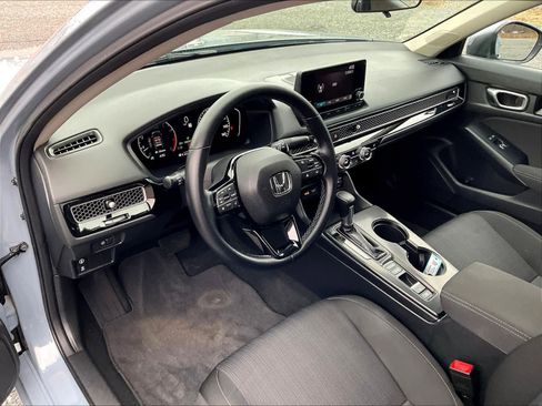 Used 2023 Honda Civic EX image 8