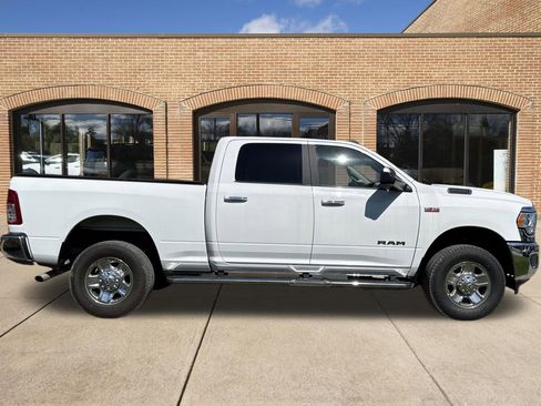 Used 2019 RAM 2500 Big Horn AWD/4WD image 2