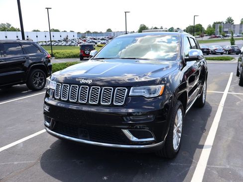 Used 2018 Jeep Grand Cherokee Summit AWD/4WD image 1