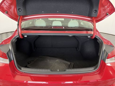 Used 2023 Hyundai Elantra Limited w/ Cargo Package FWD image 14