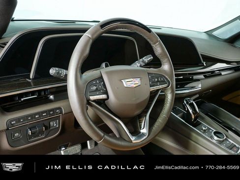 Used 2024 Cadillac Escalade Sport w/ LPO, ONYX Package AWD/4WD image 4