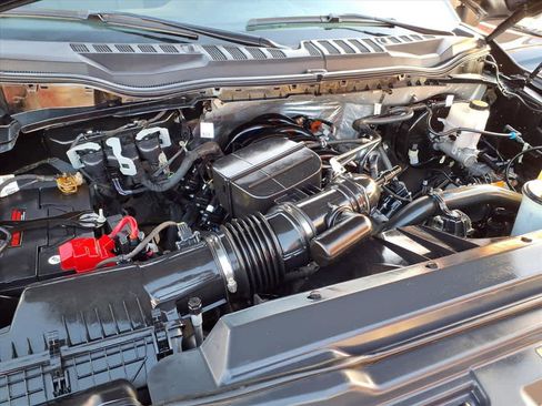 Used 2022 Ford F250 XLT w/ XLT Value Package image 25