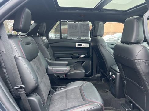 Used 2023 Ford Explorer ST w/ Equipment Group 401A image 14