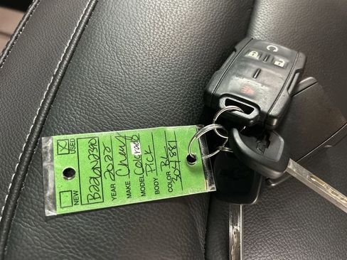 Used 2022 Chevrolet Colorado LT w/ LPO, Tonneau and Step Package image 12