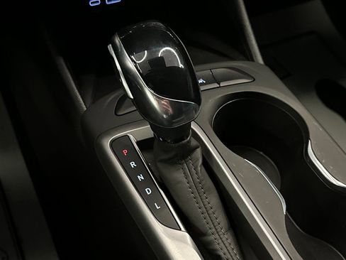 Used 2024 Buick Envista Preferred w/ Convenience I Package image 16