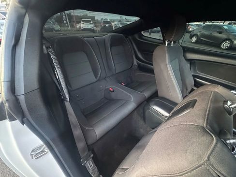 Used 2016 Ford Mustang Coupe image 28