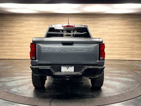 Used 2024 Chevrolet Colorado ZR2 w/ Technology Package AWD/4WD image 21