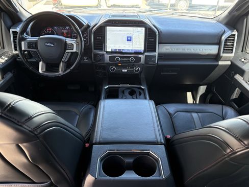 Used 2022 Ford F450 Platinum w/ FX4 Off-Road Package image 13