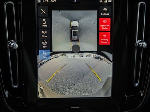 New 2026 Volvo XC40 B5 Ultra w/ Protection Package Premier image 42