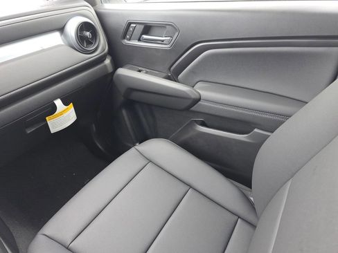 New 2026 Chevrolet Colorado LT w/ LT Convenience Package image 14