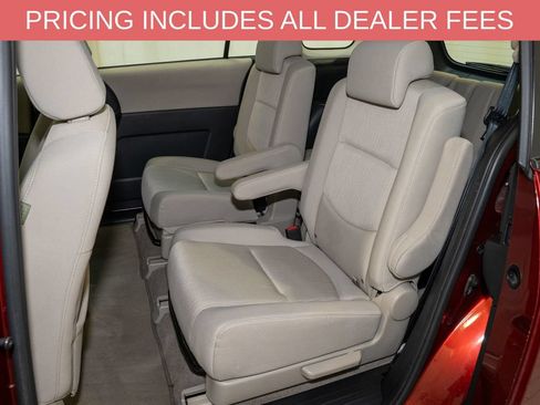 Used 2009 MAZDA MAZDA5 Sport FWD image 8