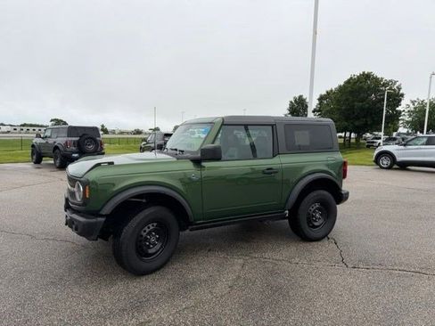Used 2022 Ford Bronco Black Diamond AWD/4WD image 8