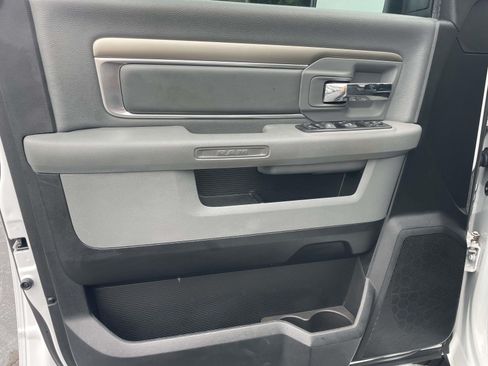 Used 2017 RAM 1500 Lone Star RWD image 14