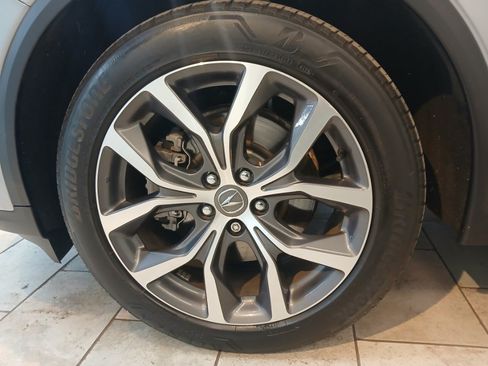 Used 2023 Acura MDX SH-AWD w/ Technology Package image 30