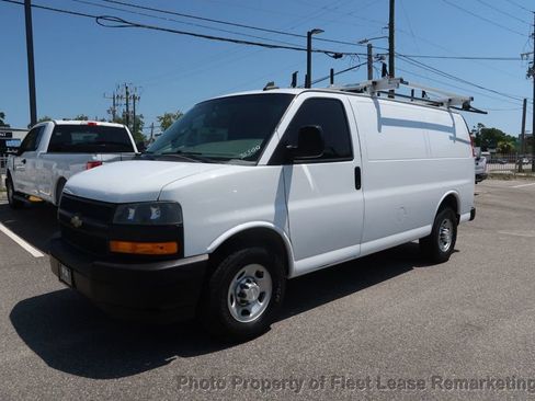 Used 2020 Chevrolet Express 2500 w/ Enhanced Convenience Package RWD image 40