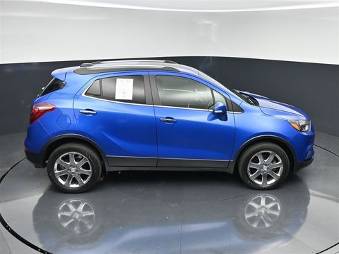 Used 2018 Buick Encore Premium w/ Experience Buick Package AWD/4WD image 22