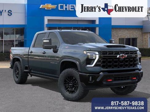 New 2026 Chevrolet Silverado 2500 ZR2 image 9