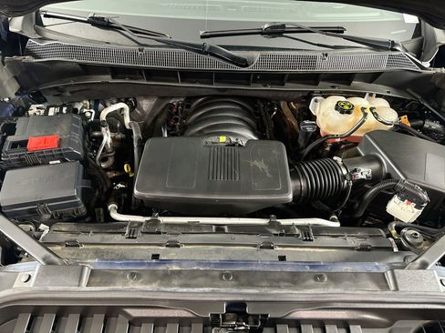 Used 2023 Chevrolet Silverado 1500 RST AWD/4WD image 32
