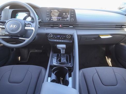 New 2026 Hyundai Elantra Blue image 13