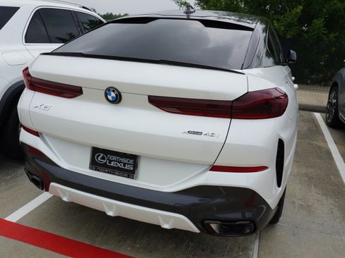 Used 2023 BMW X6 xDrive40i w/ M Sport Package AWD/4WD image 5