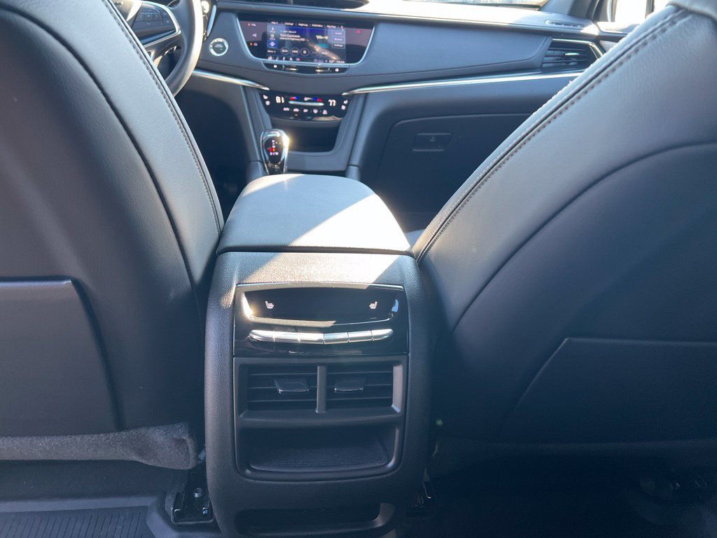 Certified 2026 Cadillac XT5 Premium Luxury w/ Driver Assist Package AWD/4WD image 18