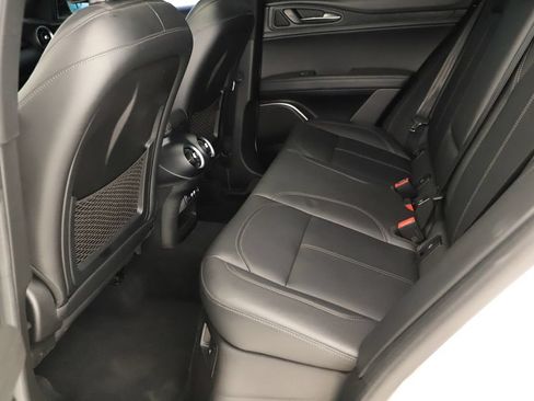 Used 2023 Alfa Romeo Stelvio Sprint RWD image 31