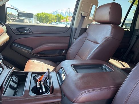 Used 2015 Chevrolet Tahoe LTZ AWD/4WD image 10
