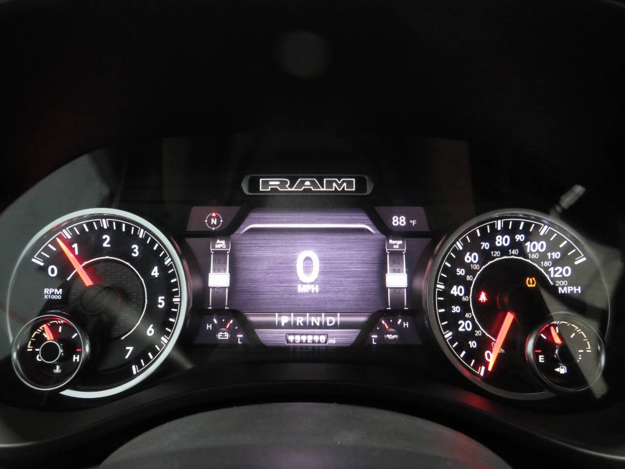 Used 2020 RAM 1500 Laramie AWD/4WD image 19