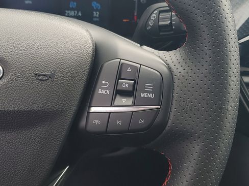 Used 2025 Ford Escape ST-Line AWD/4WD image 25