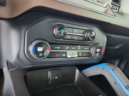 Certified 2023 Ford Bronco Outer Banks image 13