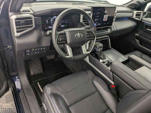Used 2024 Toyota Tundra Platinum AWD/4WD image 2