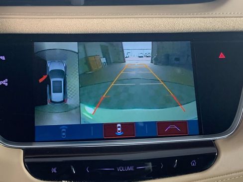Used 2019 Cadillac XT5 Platinum AWD/4WD image 26