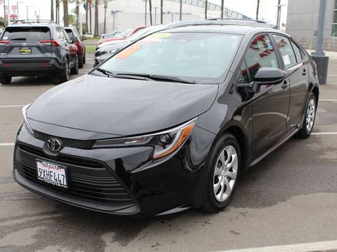 Certified 2026 Toyota Corolla LE FWD image 5