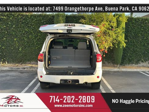 Used 2015 Toyota Sequoia SR5 w/ Premium Package RWD image 17