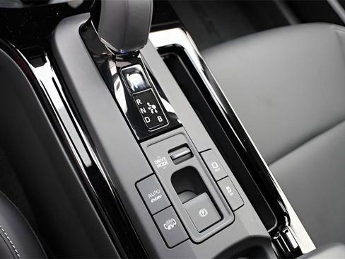 Certified 2026 Toyota Prius Plug-In Hybrid image 15