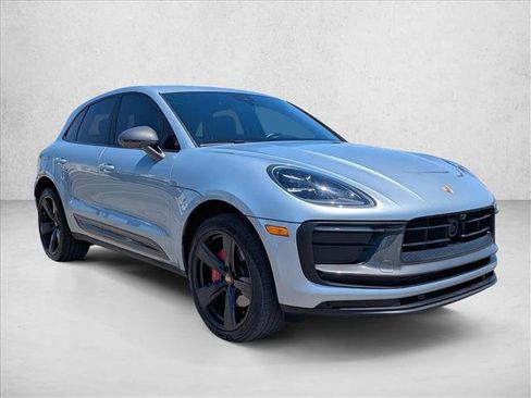 Used 2023 Porsche Macan Turbo AWD/4WD image 3