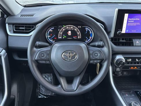 Used 2024 Toyota RAV4 LE image 11
