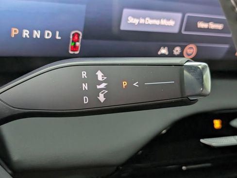 New 2026 Buick Enclave Avenir w/ Super Cruise Package image 17