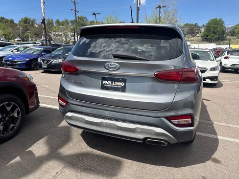 Used 2019 Hyundai Santa Fe SE FWD image 9