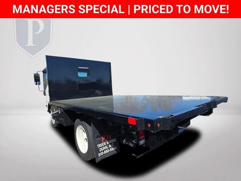 New 2025 Chevrolet Low Cab Forward image 9